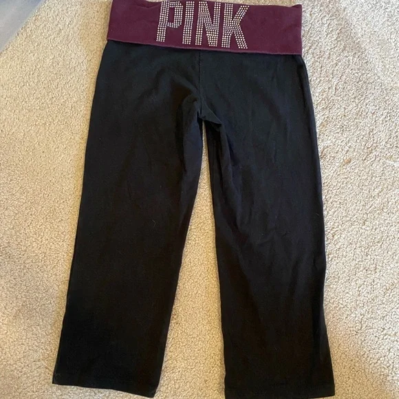 PINK capri yoga pants - Picture 1 of 2